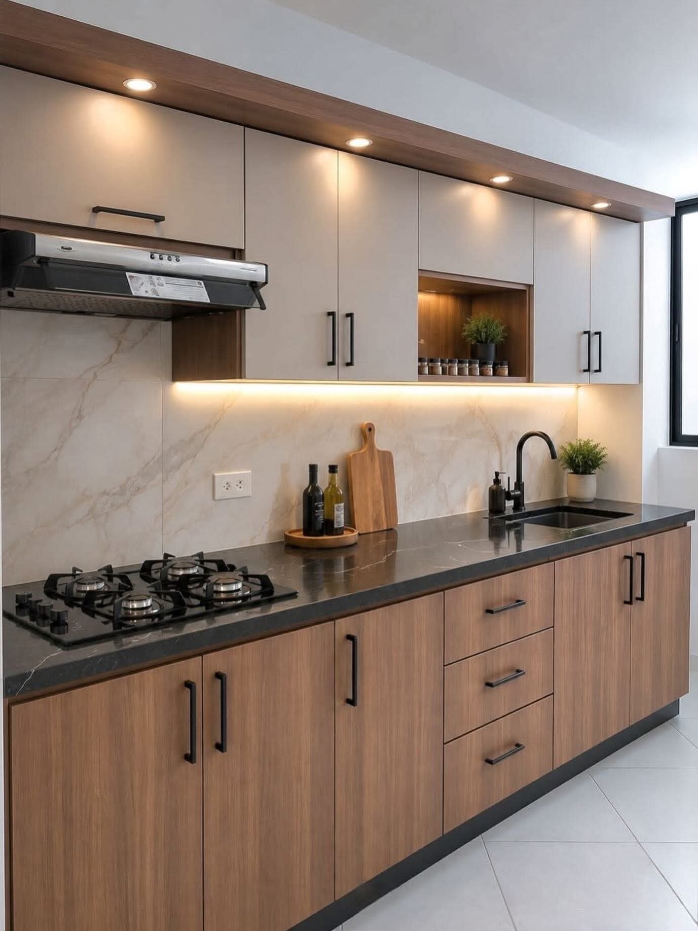 Custom Modular Kitchen Noida
